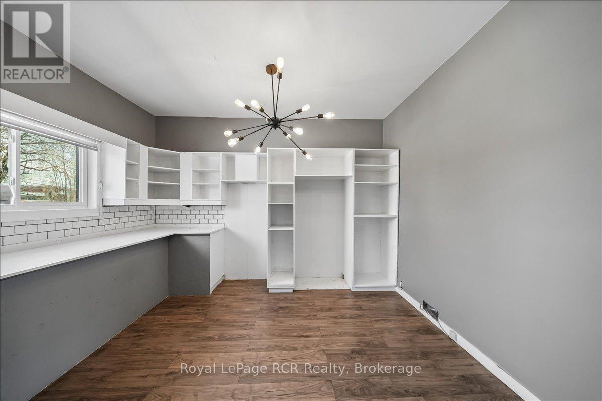 717906 6 Highway Property Photo 9
