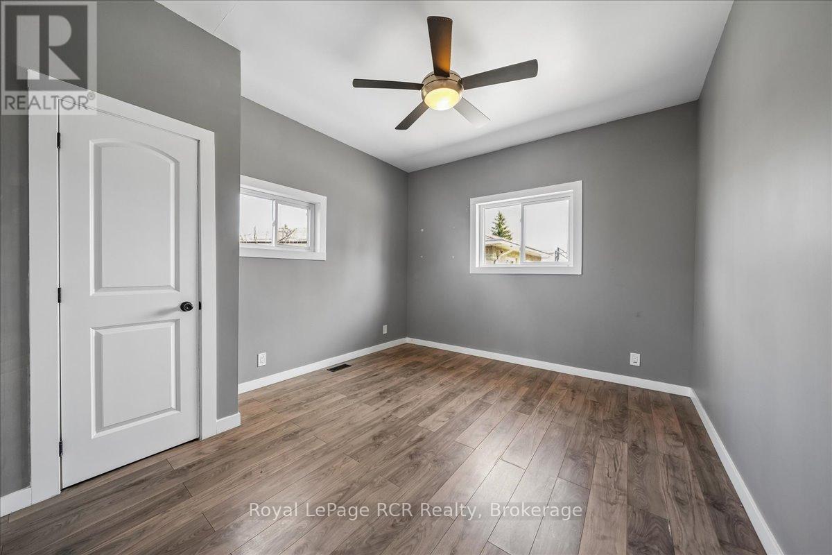 717906 6 Highway Property Photo 18