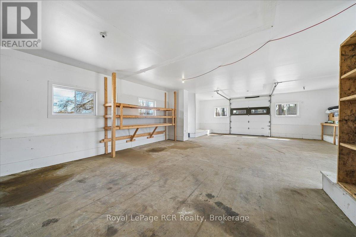 717906 6 Highway Property Photo 24