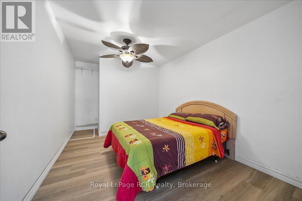 717906 6 Highway Property Photo 43