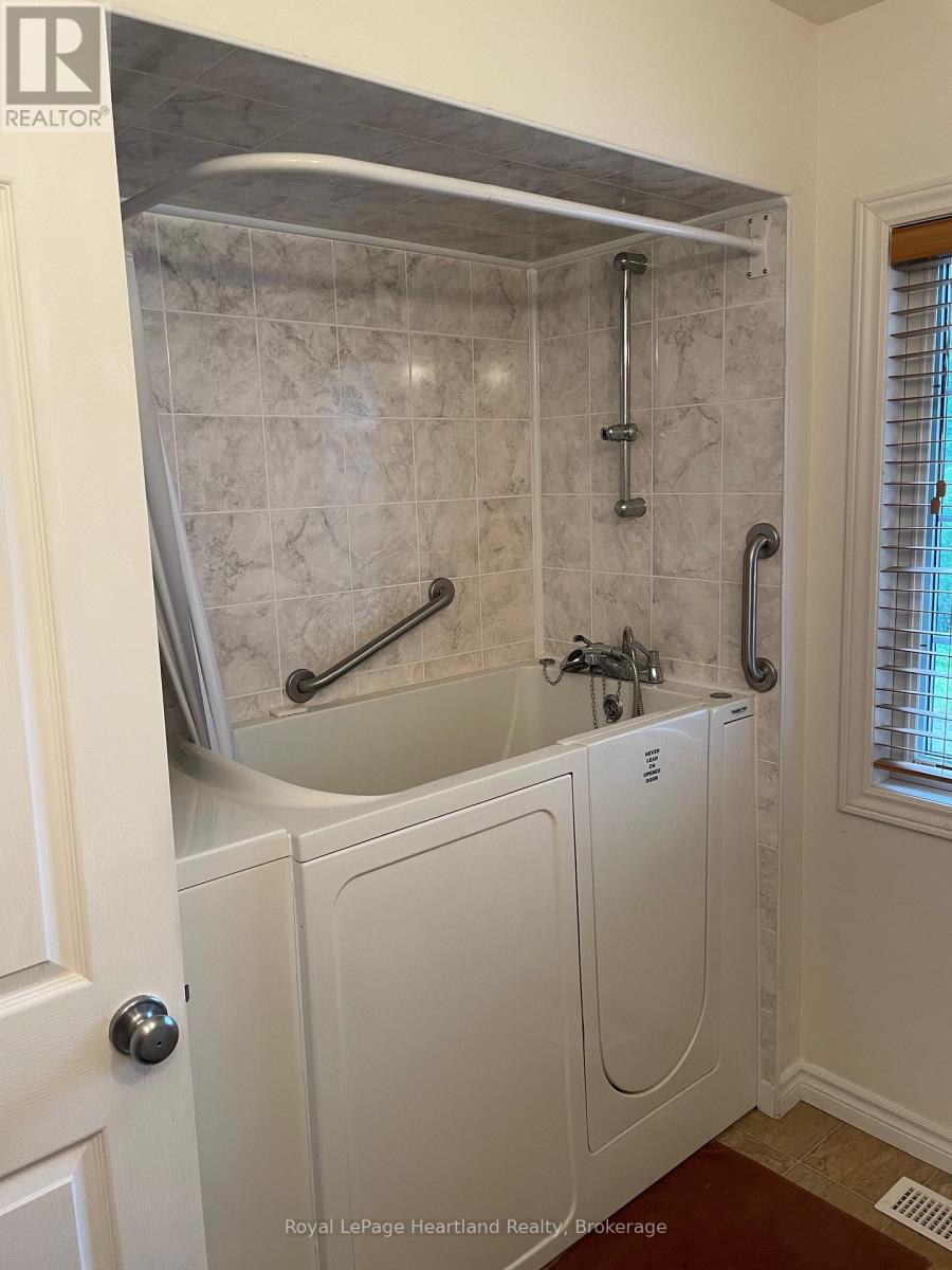 14 Garden Road Property Photo 26