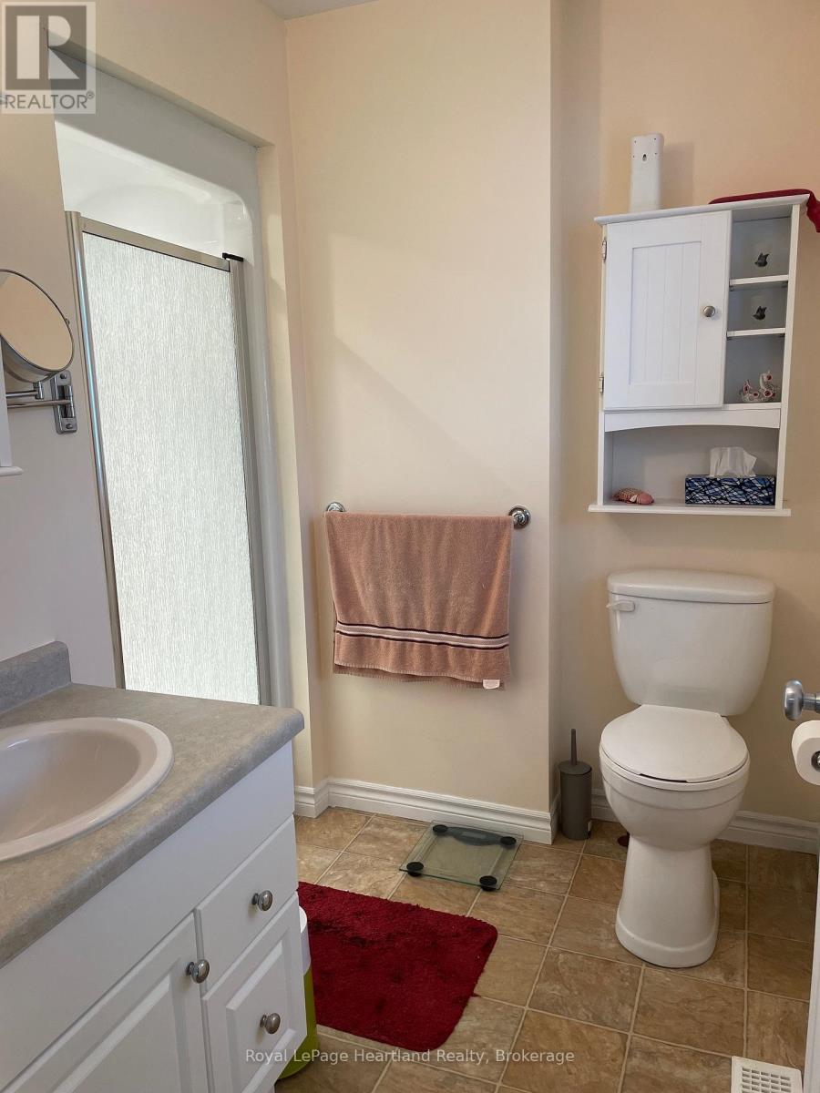 14 Garden Road Property Photo 30