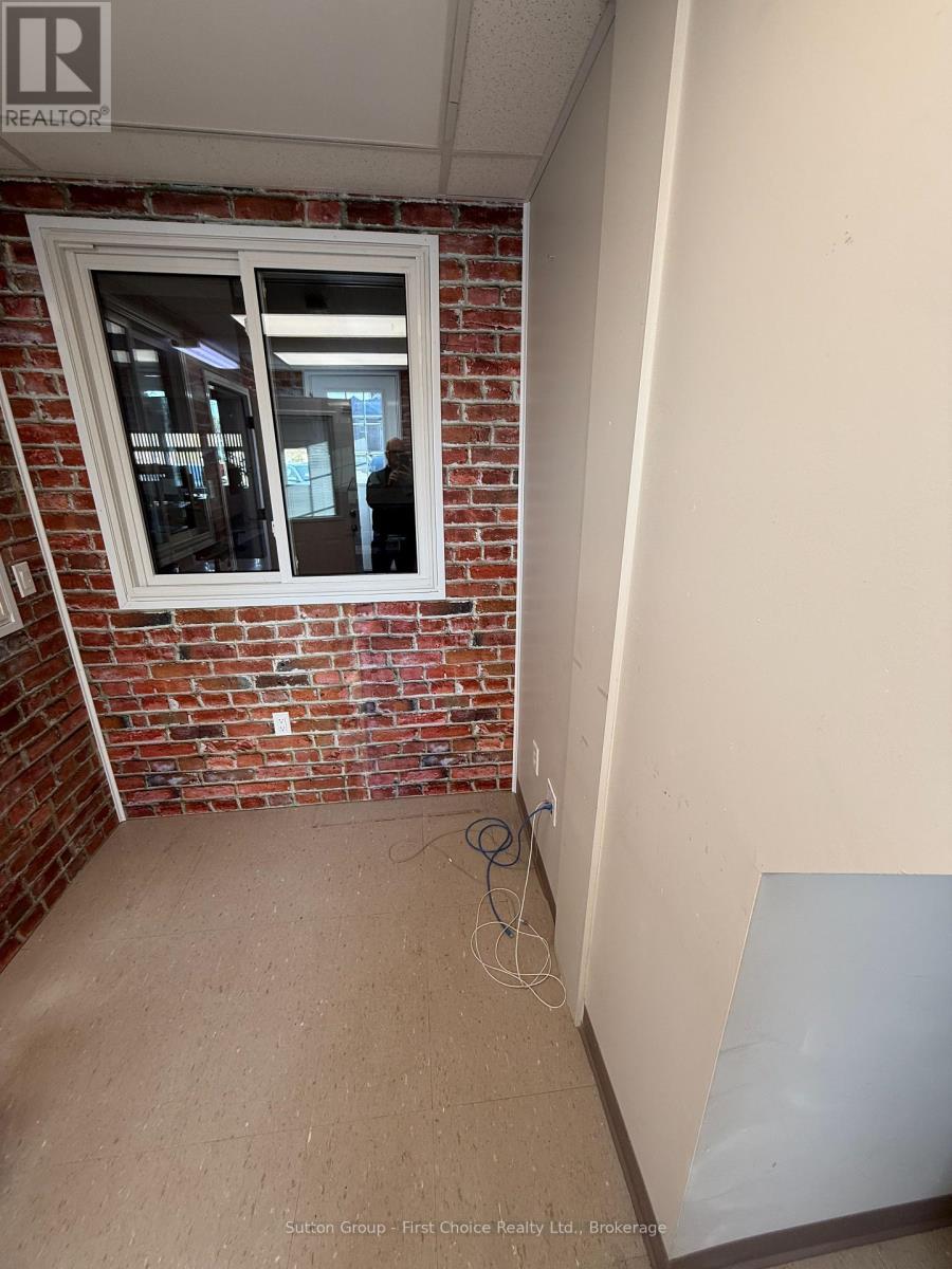 109 St Andrews Street Property Photo 9