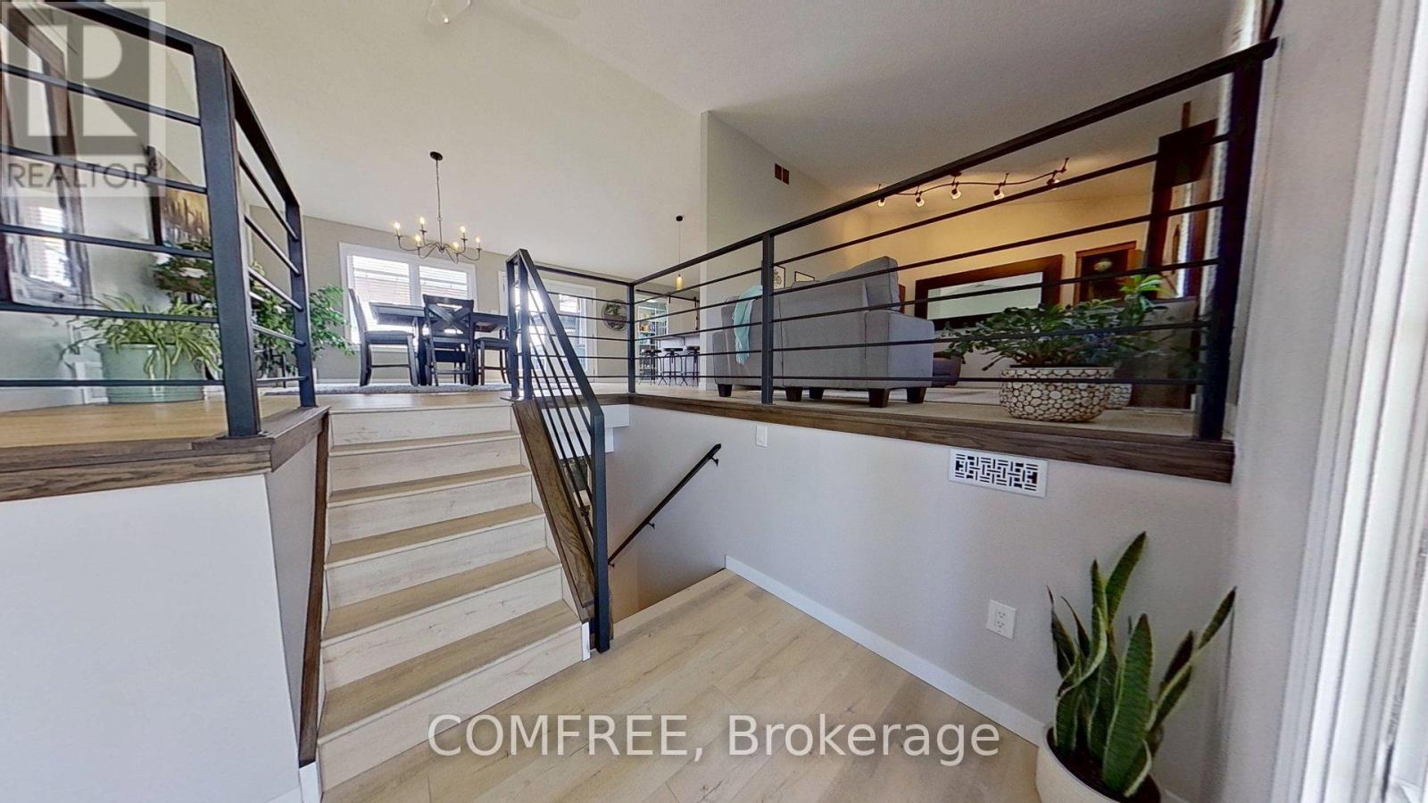 1 Starlight Lane Property Photo 5