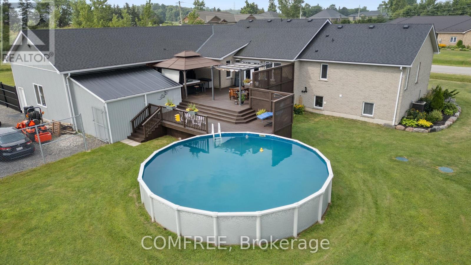 1 Starlight Lane Property Photo 38