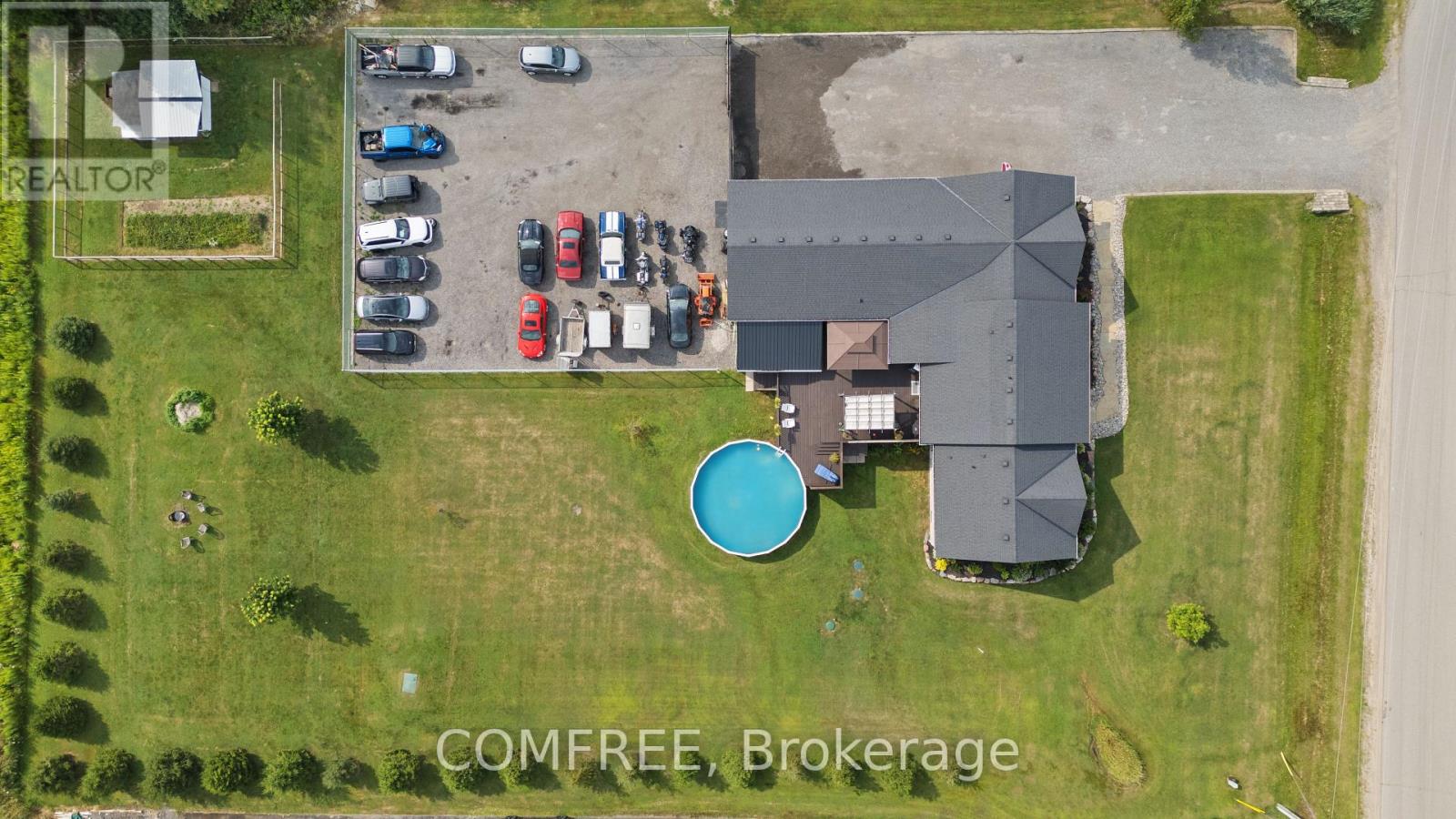 1 Starlight Lane Property Photo 39