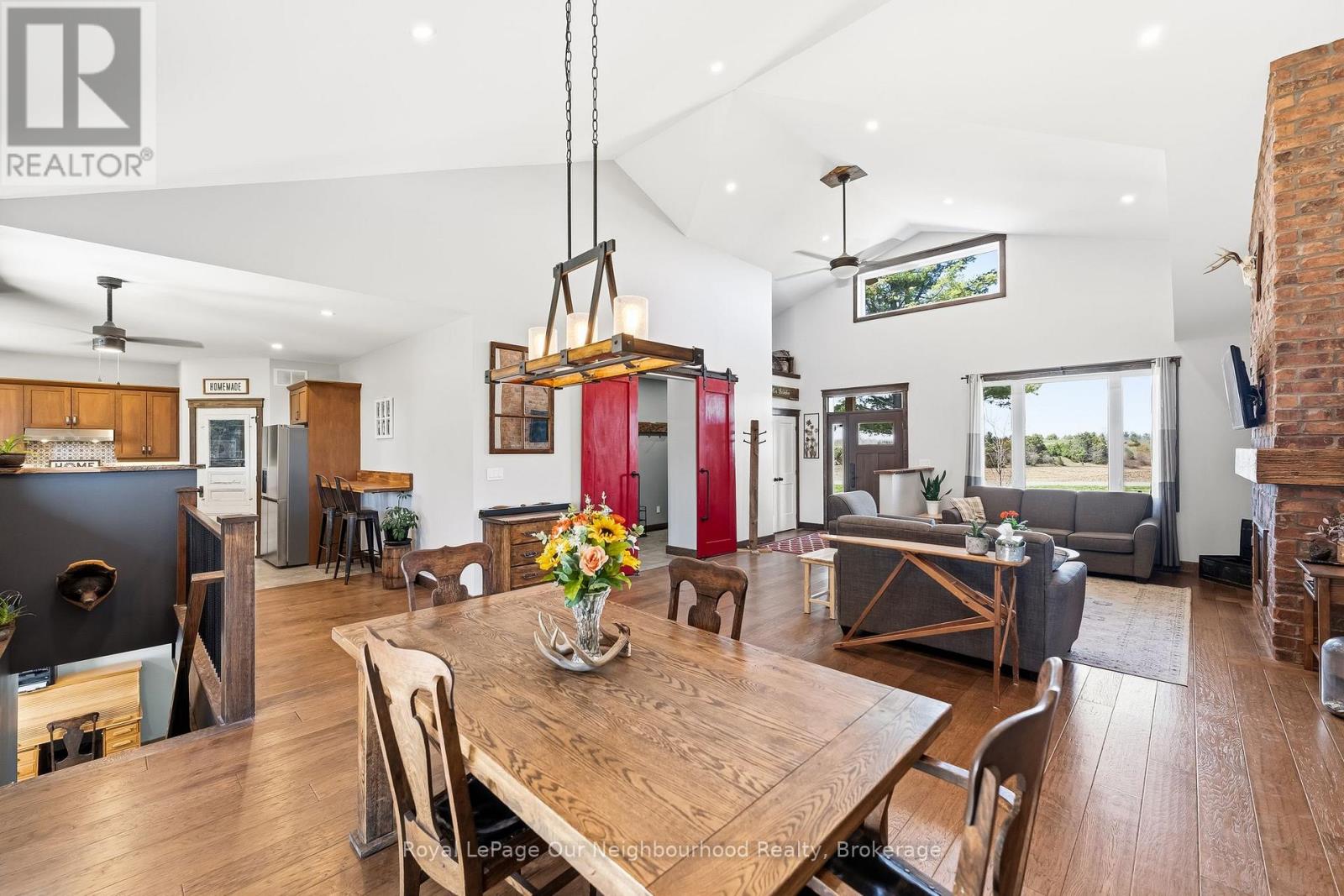 63 Hansen Road Property Photo 16