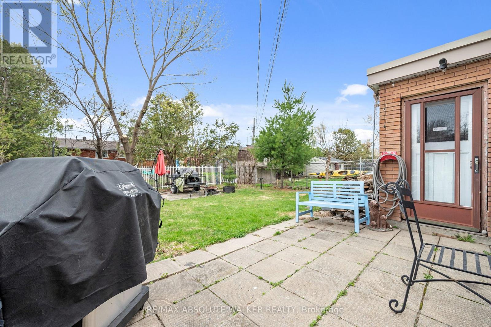 144 Viewmount Drive Property Photo 15