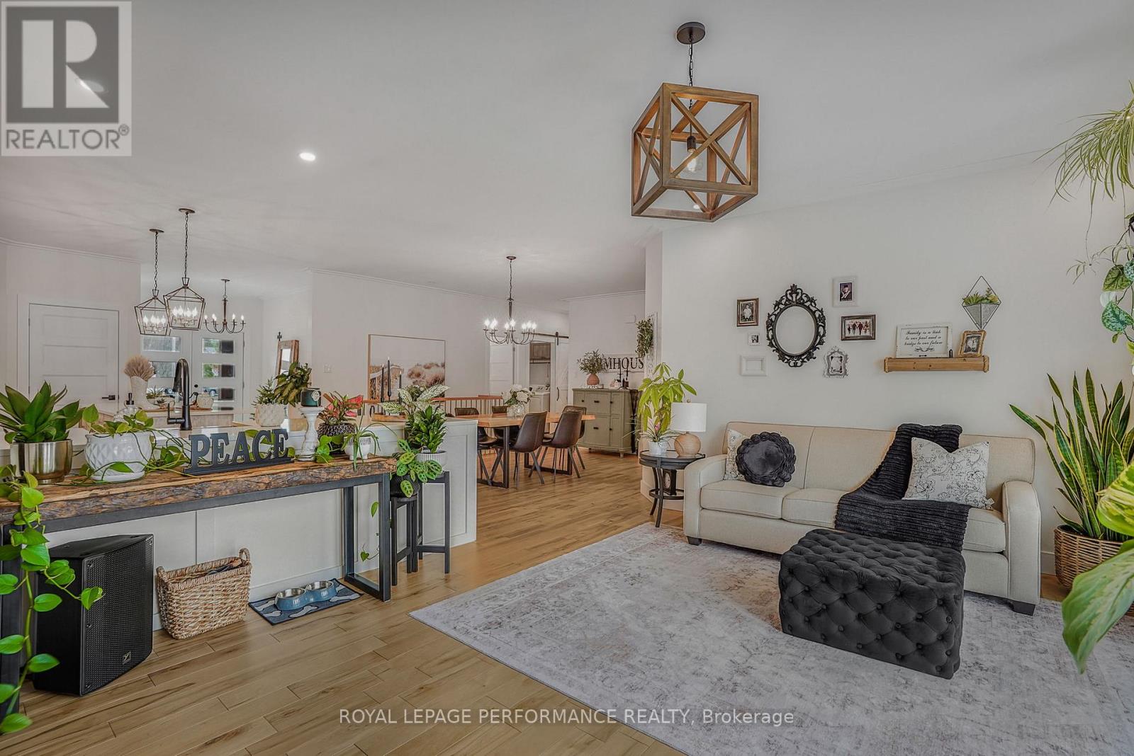 1560 Sandy Hill Road Property Photo 15