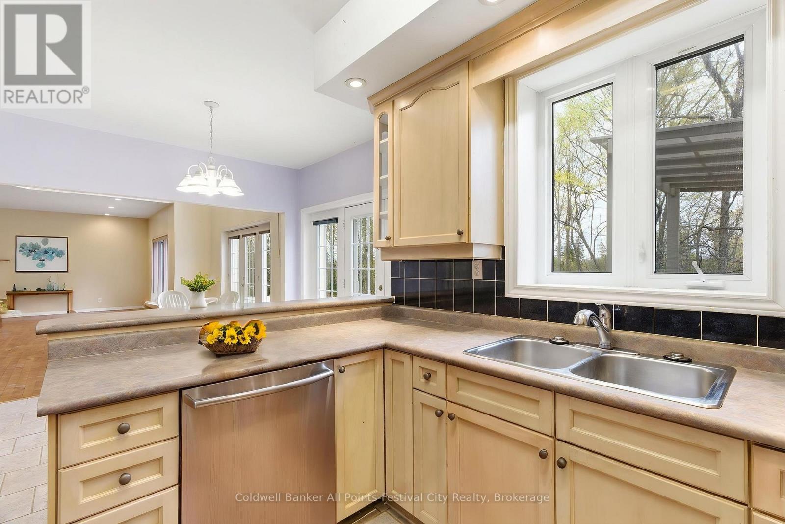 81164 Pfrimmer Road Property Photo 13