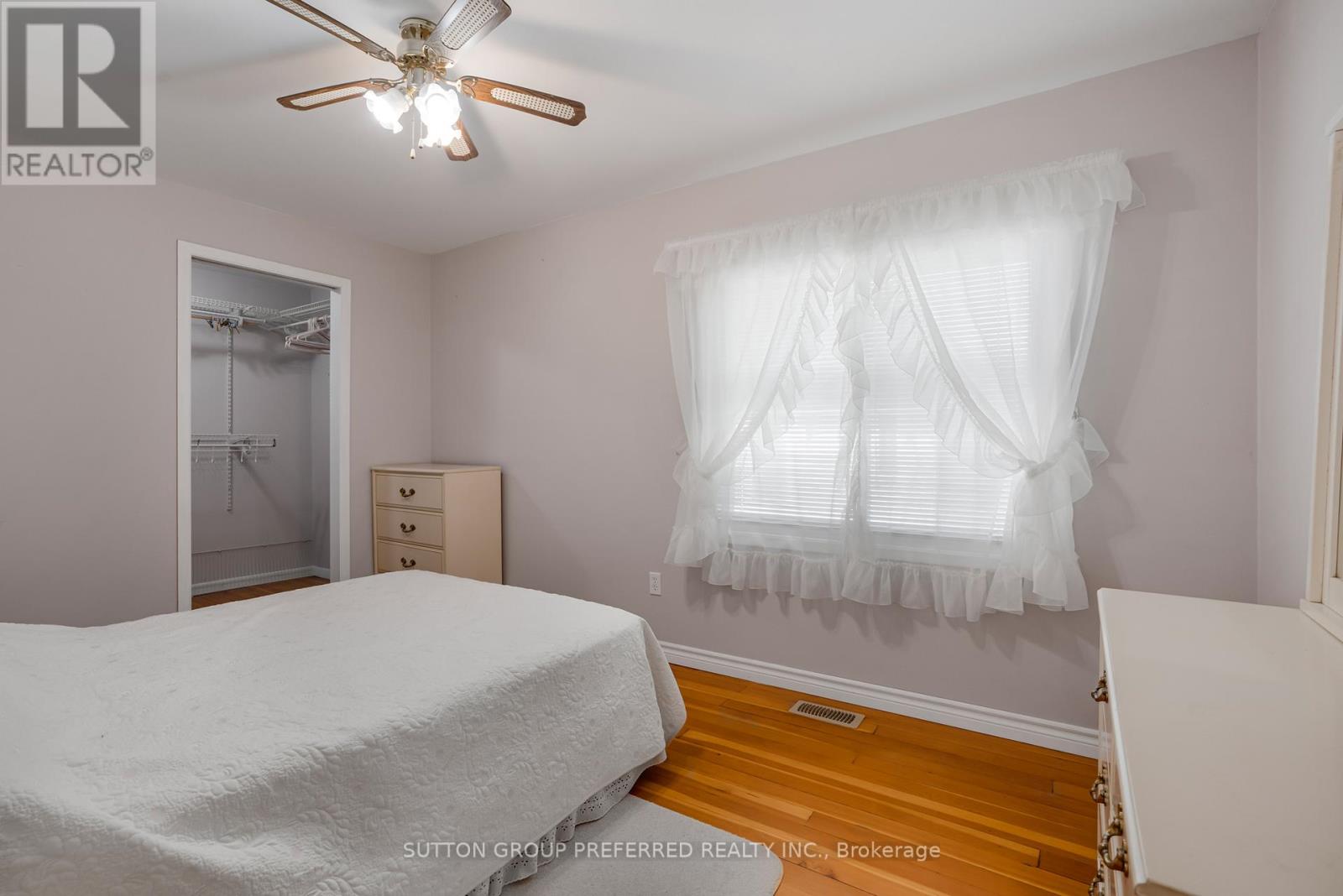 18725 Desmond Road Property Photo 19