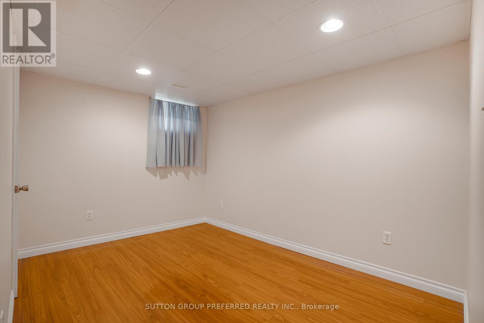 18725 Desmond Road Property Photo 28