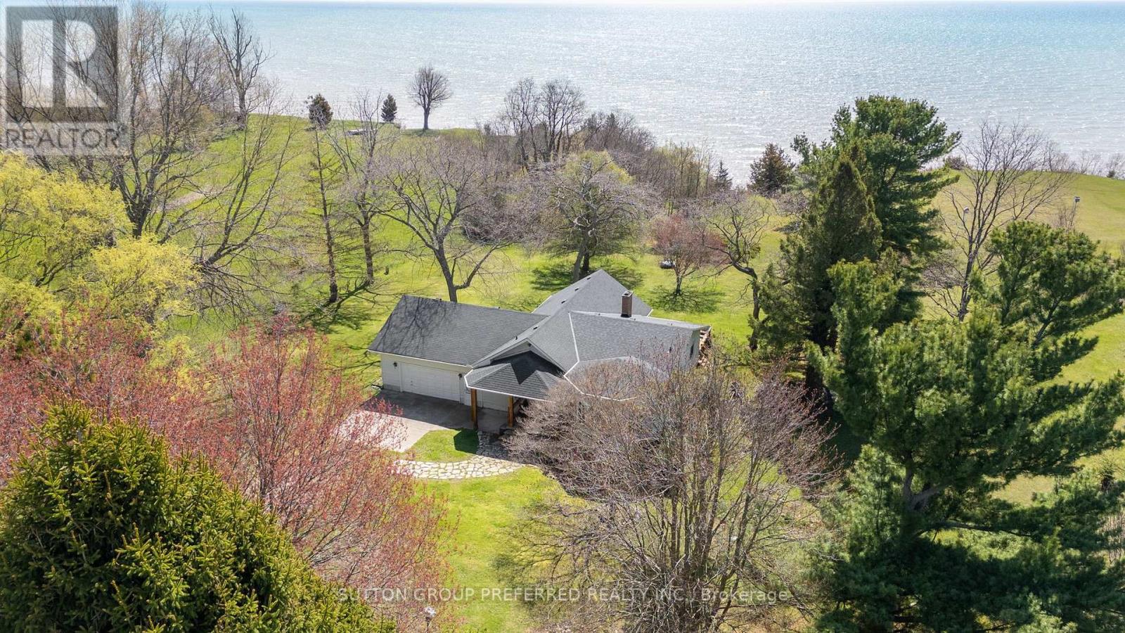 18725 Desmond Road Property Photo 42