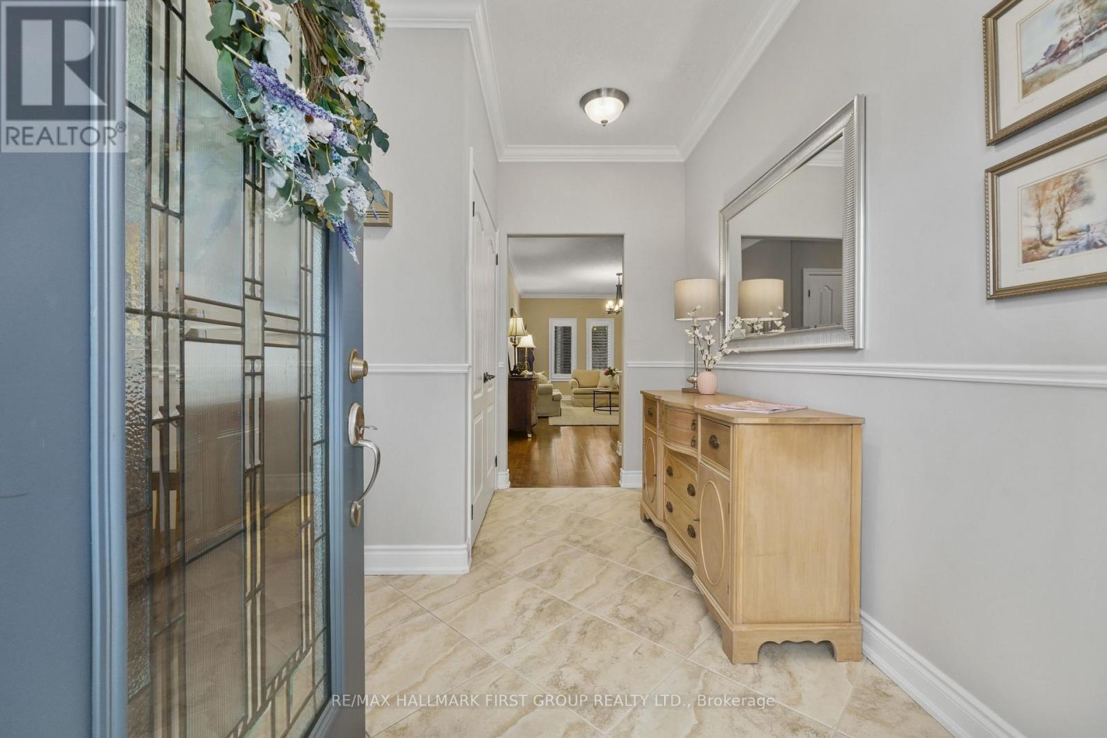 489 Foote Crescent Property Photo 6