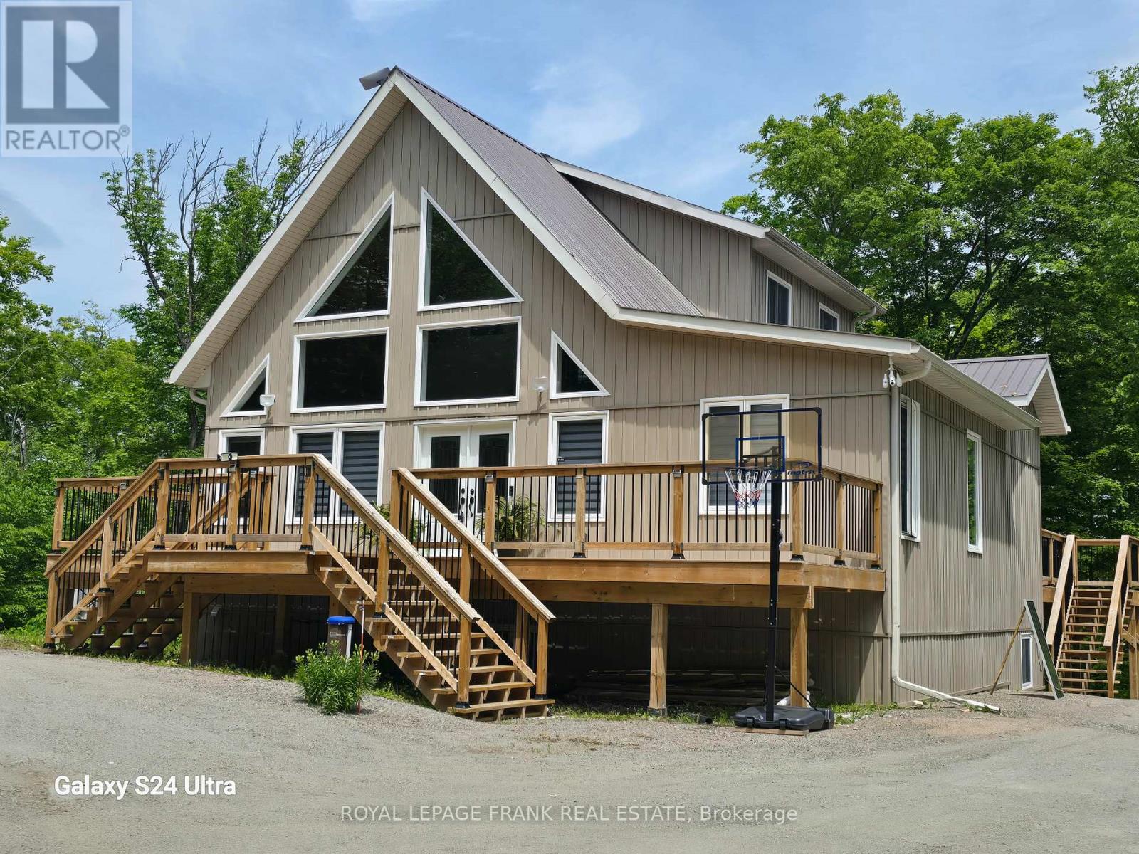 1097 Cheddar Road Property Photo 5