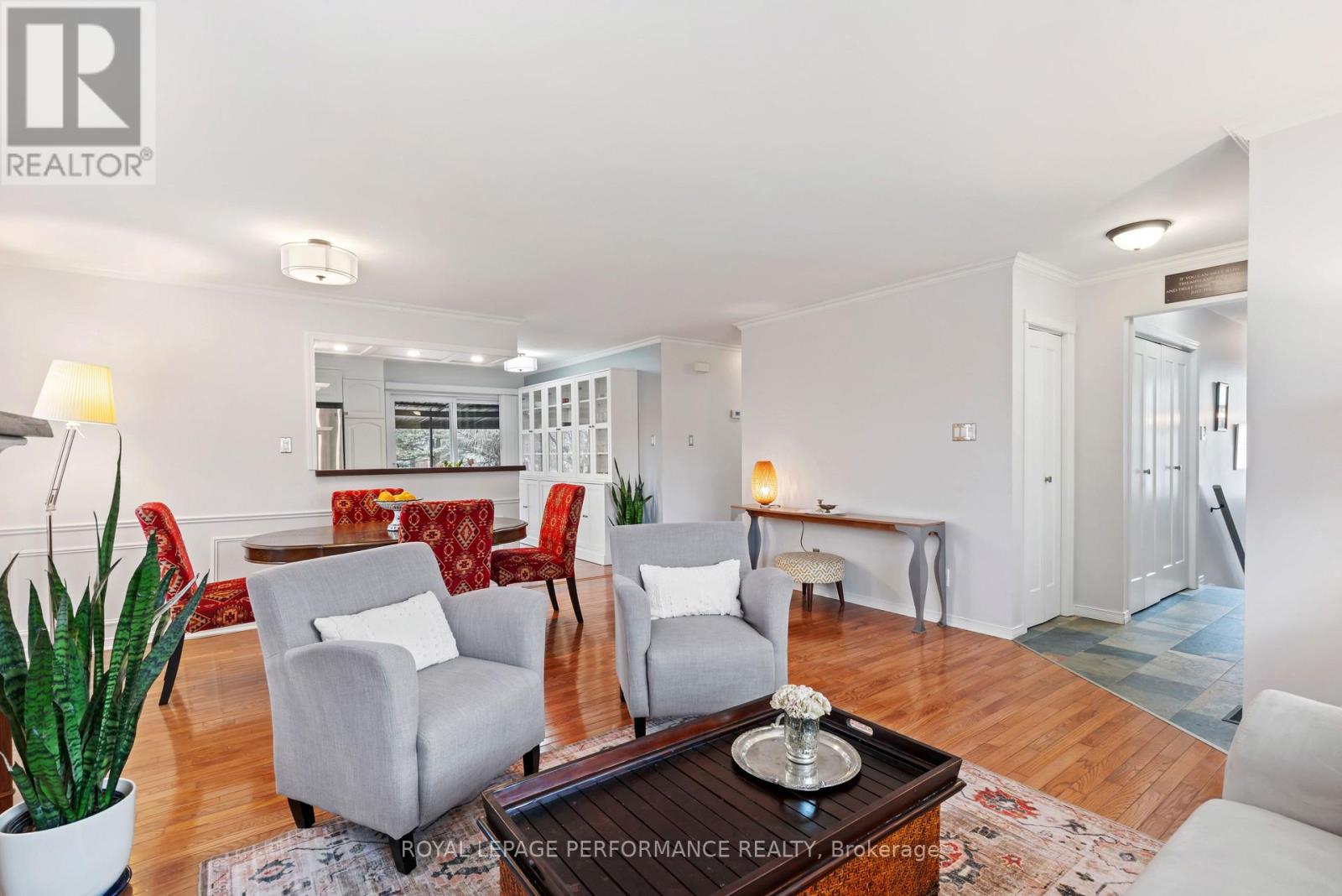6263 Macdonald Court Property Photo 6