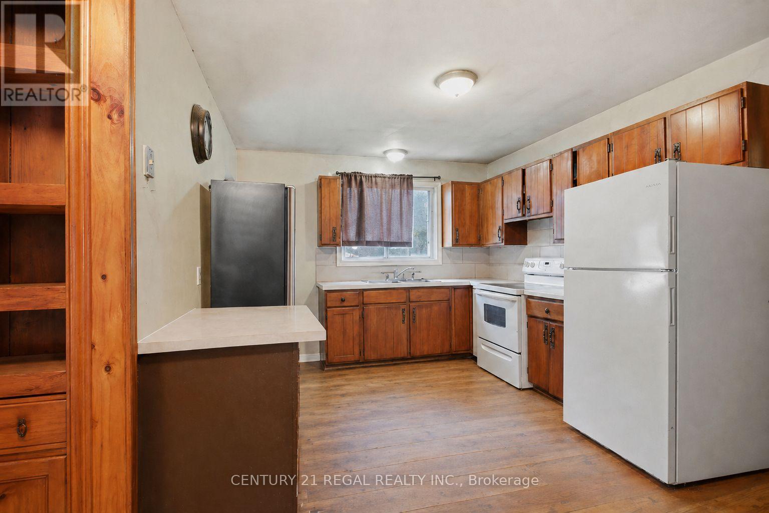 1111 North Baptiste Lake Road N Property Photo 8