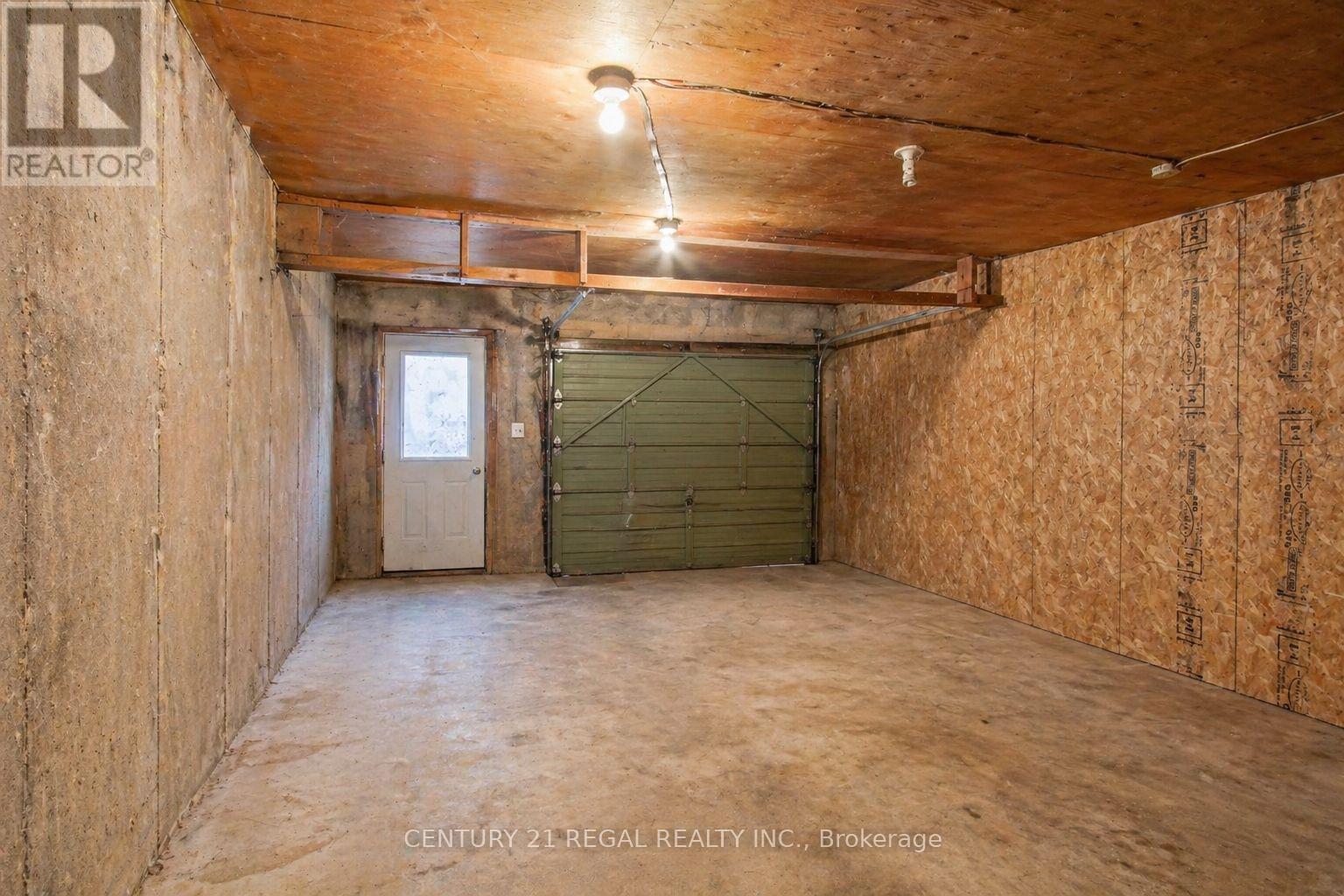 1111 North Baptiste Lake Road N Property Photo 27