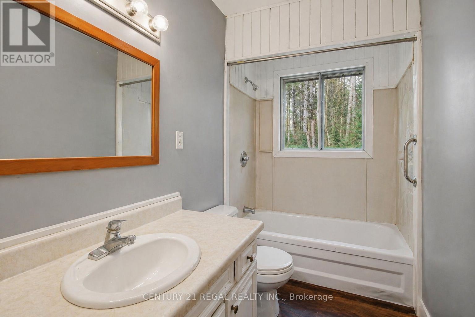 1111 North Baptiste Lake Road N Property Photo 28