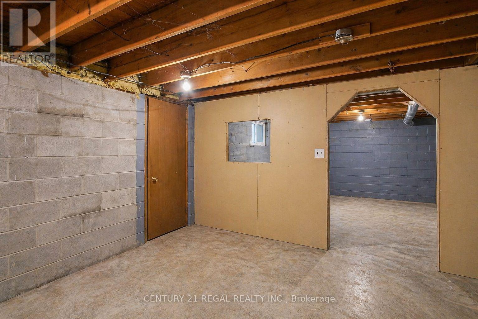 1111 North Baptiste Lake Road N Property Photo 34