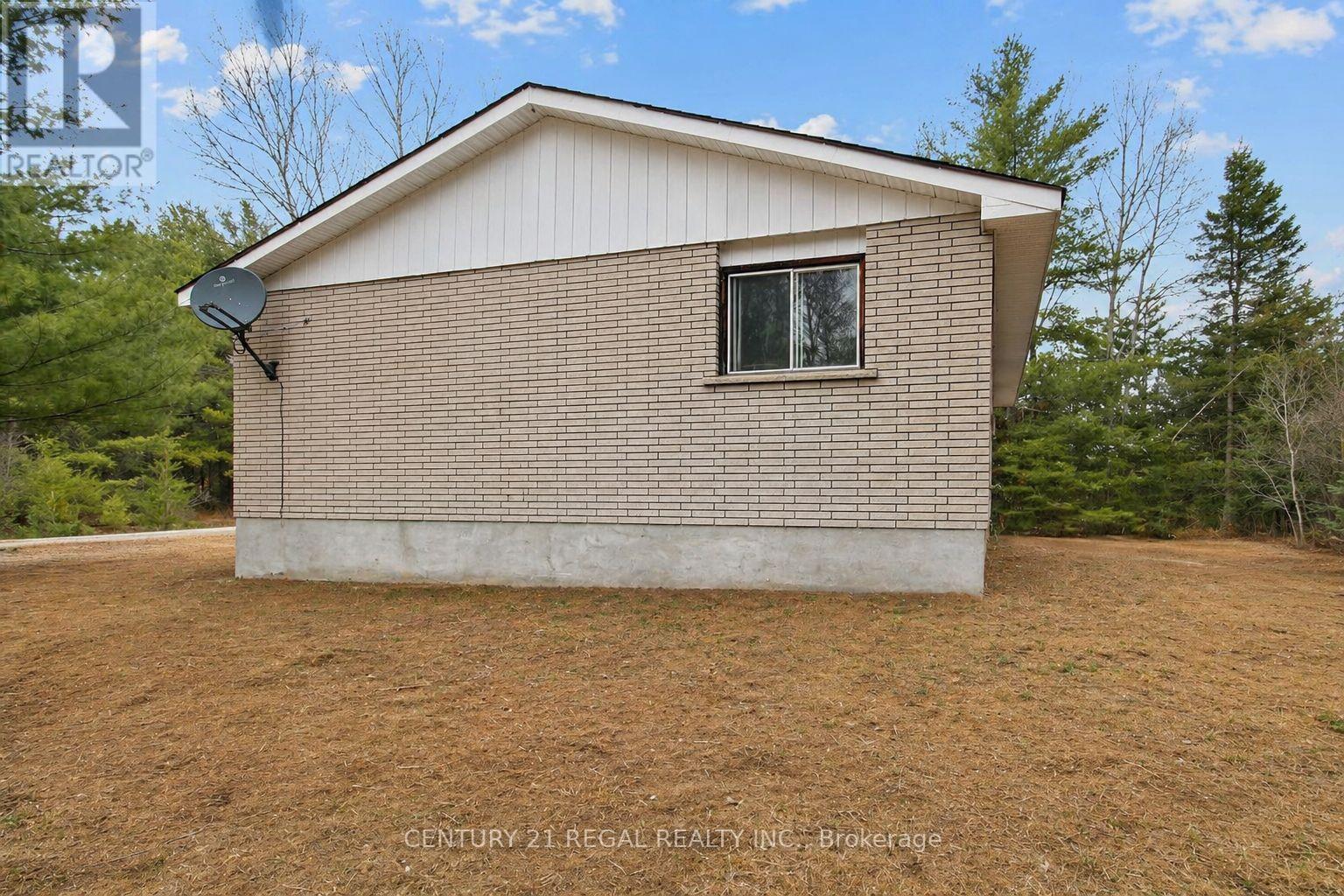 1111 North Baptiste Lake Road N Property Photo 37