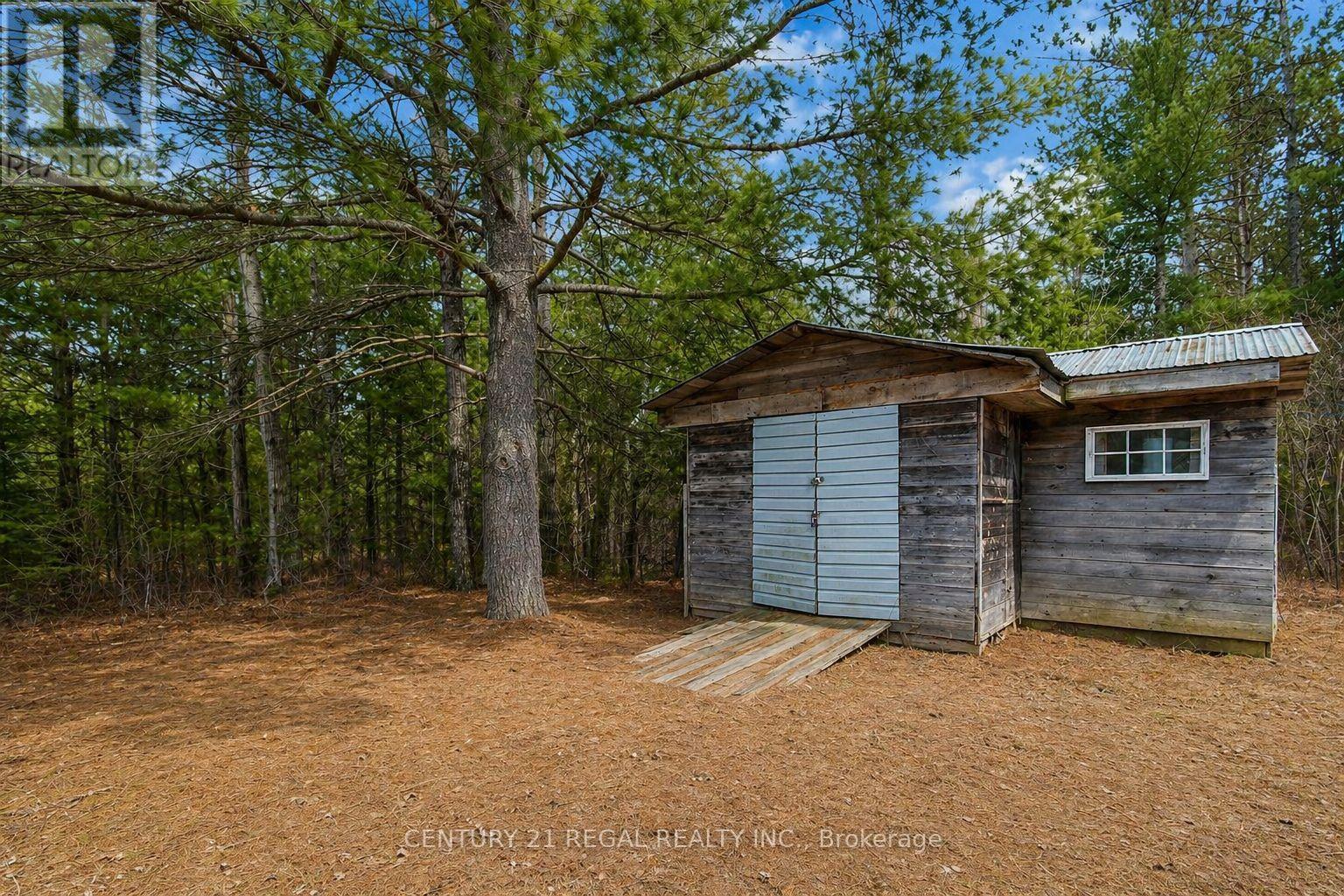 1111 North Baptiste Lake Road N Property Photo 39
