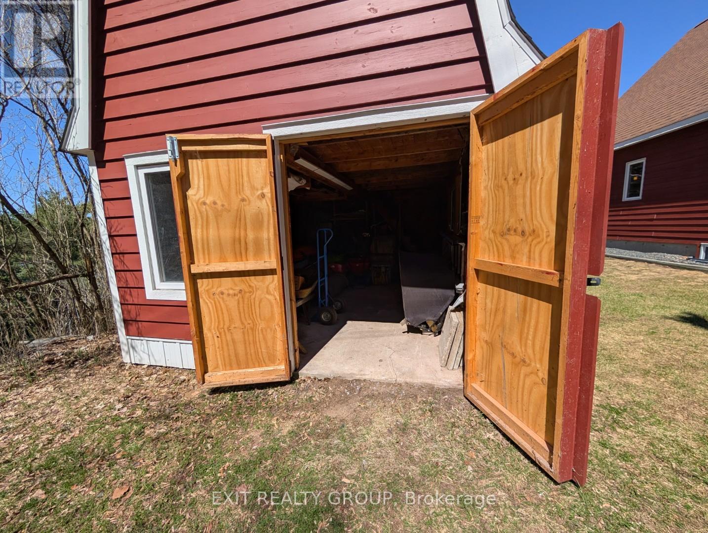 2639 Weslemkoon Lake Road Property Photo 42