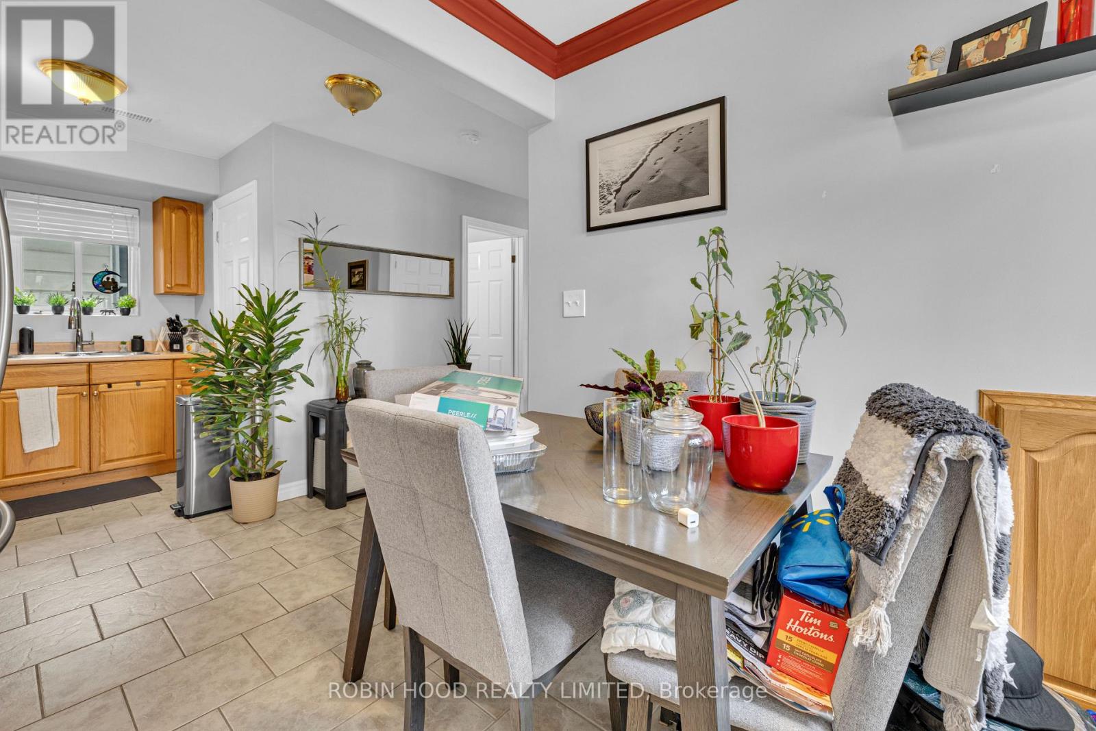 406 Glengarry Avenue Property Photo 23