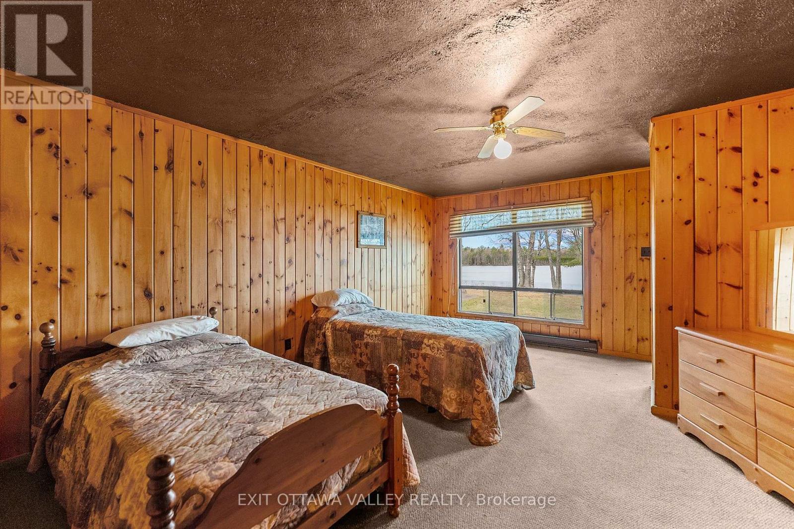 104 K/o Lodge Trail Property Photo 30