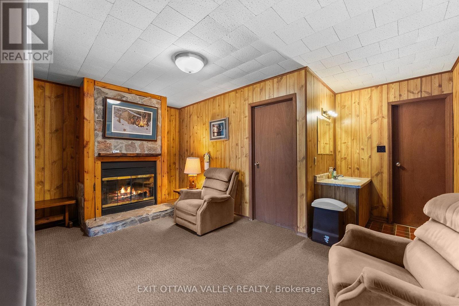 104 K/o Lodge Trail Property Photo 40