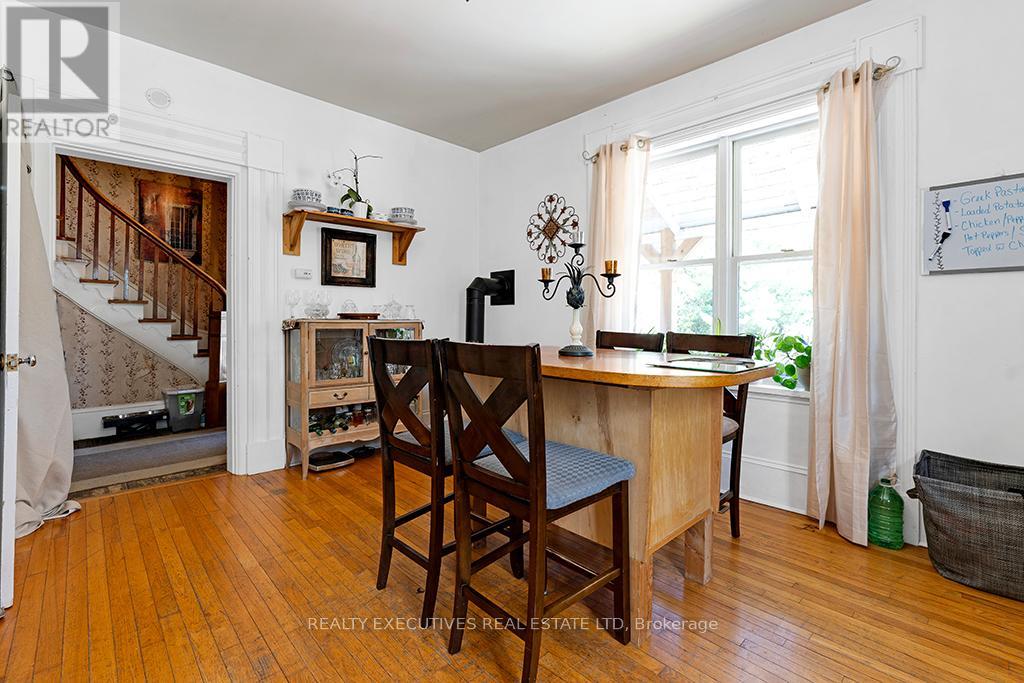 21 Craig Street Property Photo 34