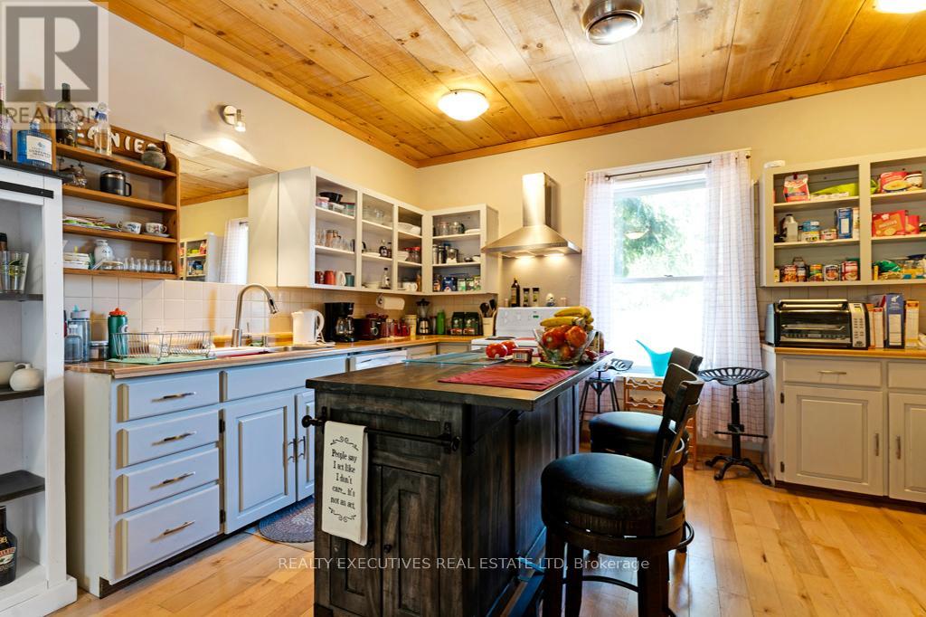 21 Craig Street Property Photo 40
