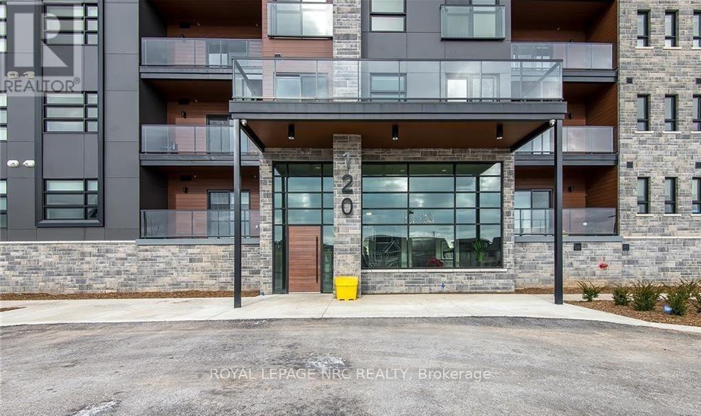 300 - 120 SUMMERSIDES BOULEVARD