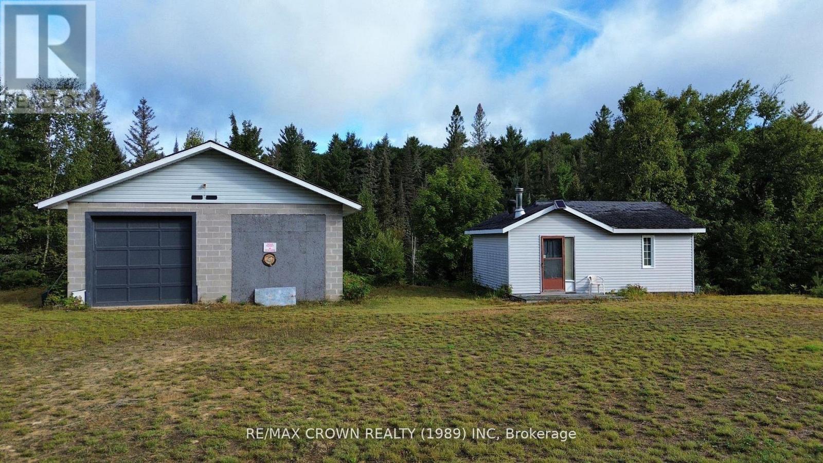 212 Weiler Line Property Photo 1