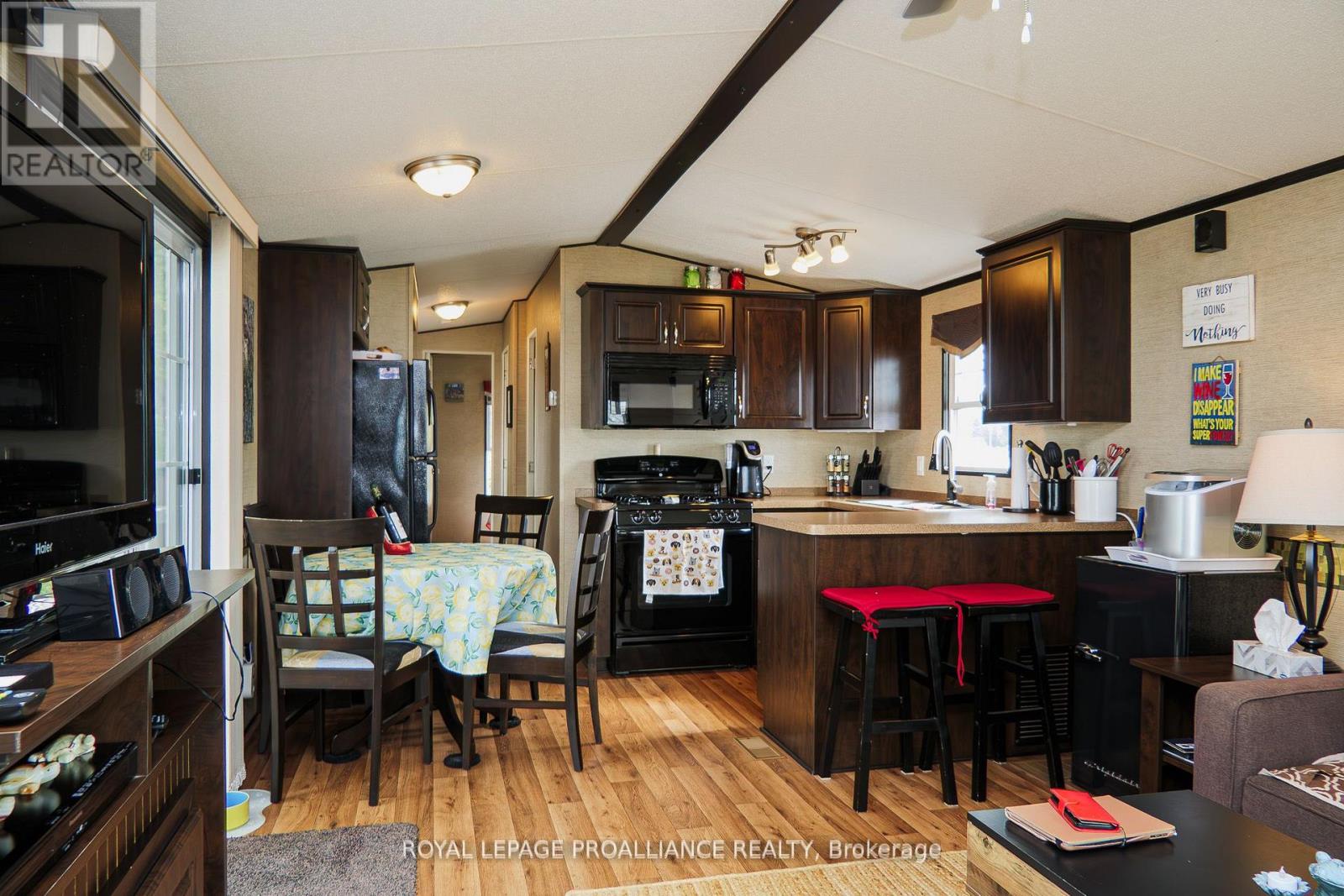 486 Cty Rd 18- 64 Cherry Beach Lane Property Photo 7