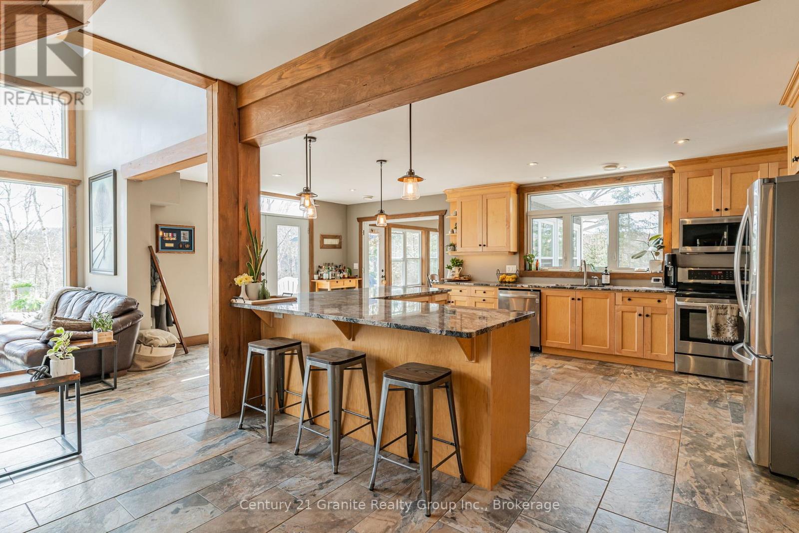 1277 Grace Road Property Photo 13