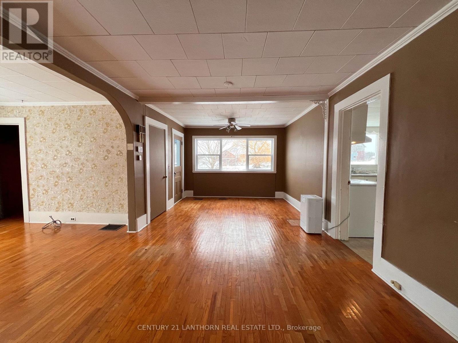 1205 County Road 18 Road Property Photo 3