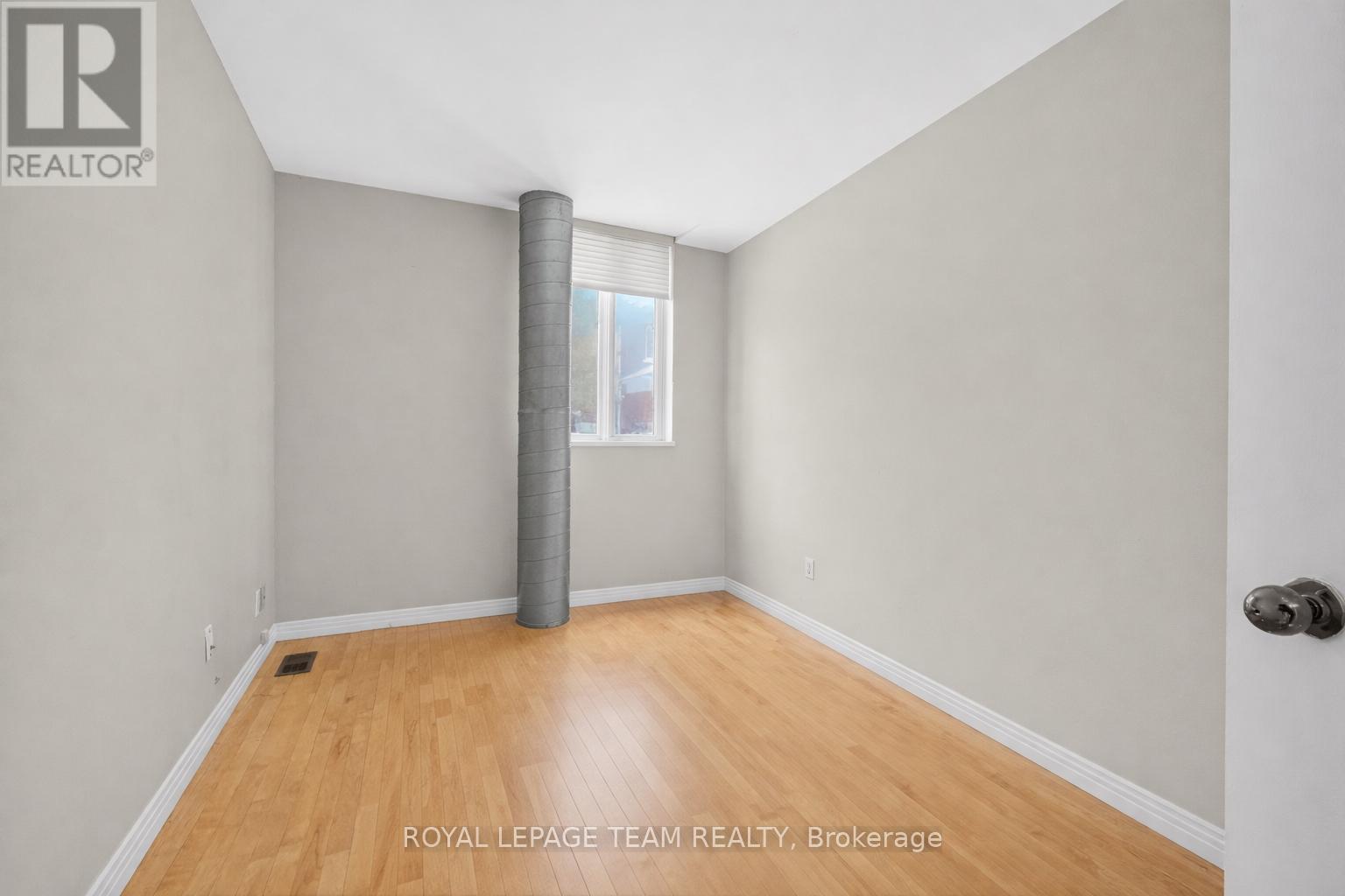 10 Lewis Street Property Photo 5