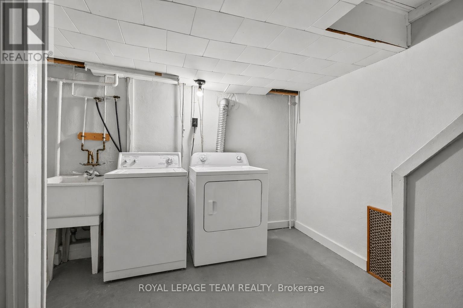 12 Lewis Street Property Photo 10