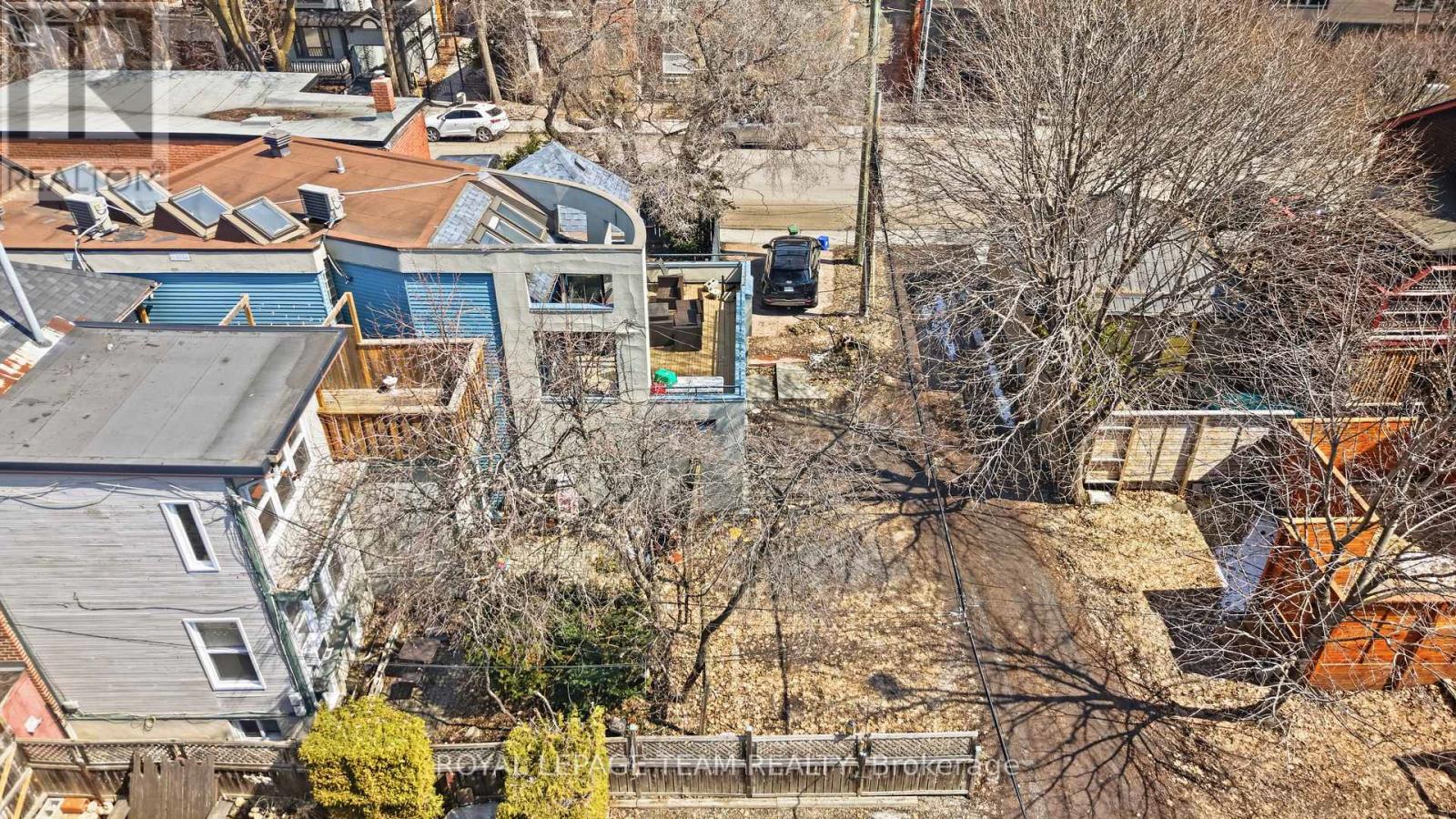 12 Lewis Street Property Photo 47