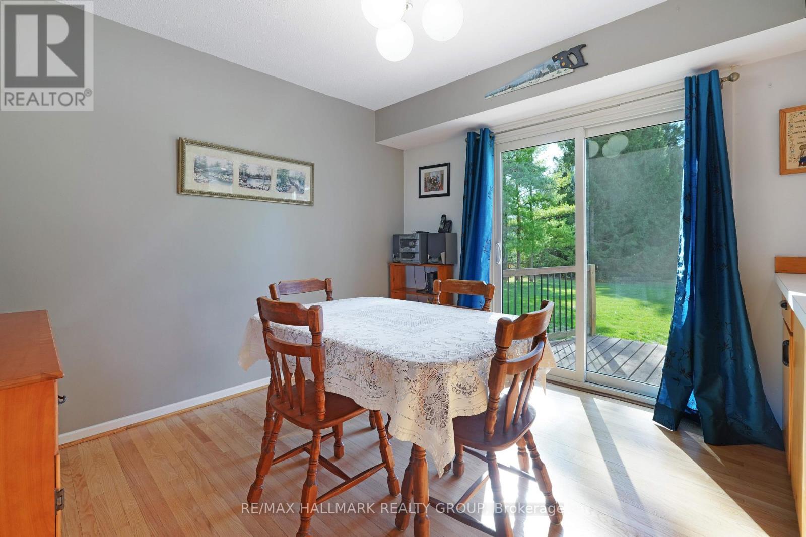 5758 Third Line Road N Property Photo 11