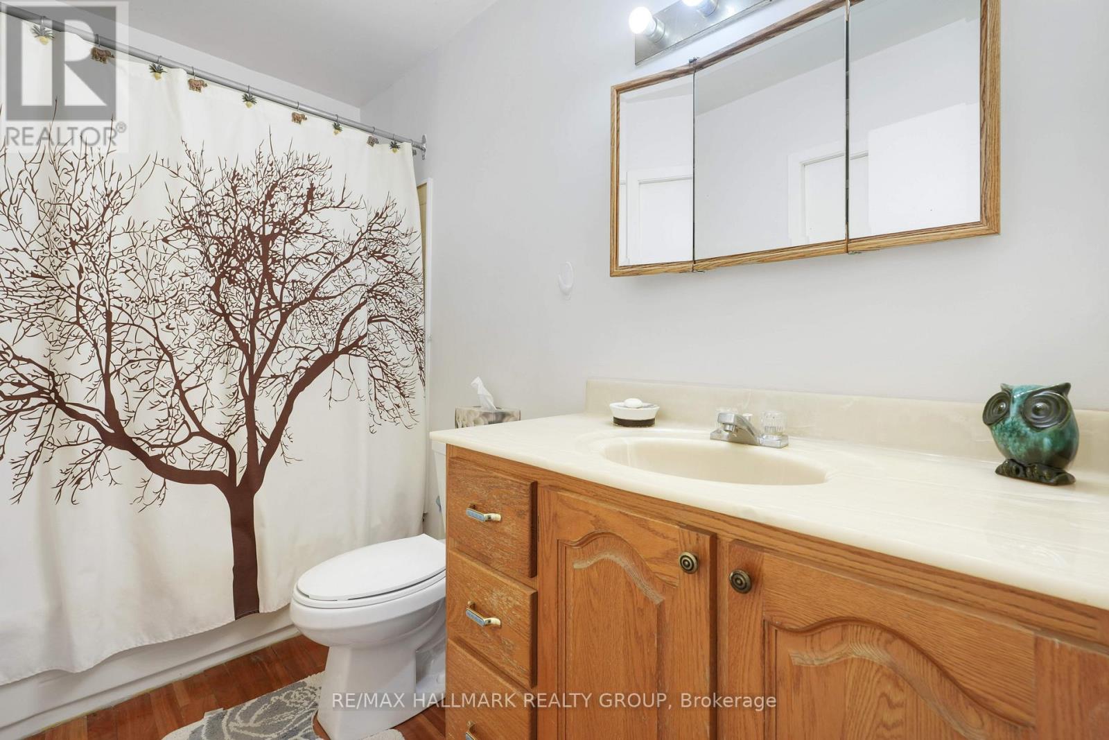 5758 Third Line Road N Property Photo 22