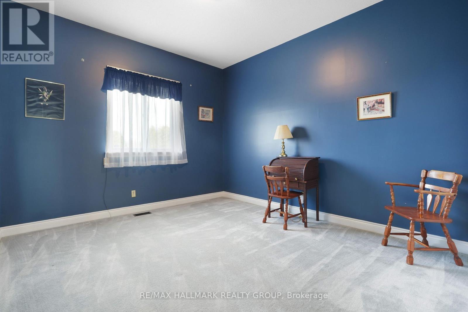 5758 Third Line Road N Property Photo 28