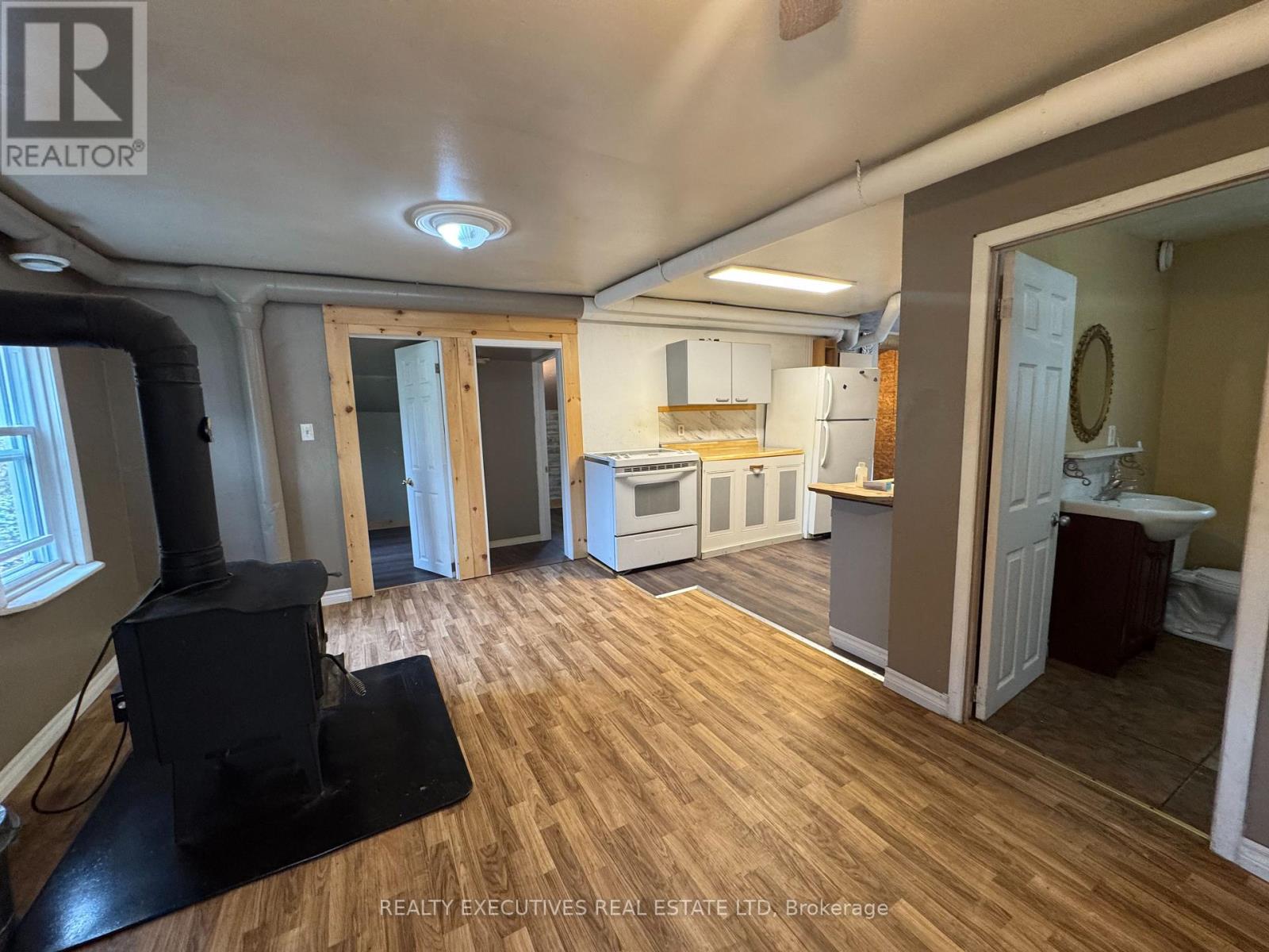 10146 509 Road N Property Photo 11