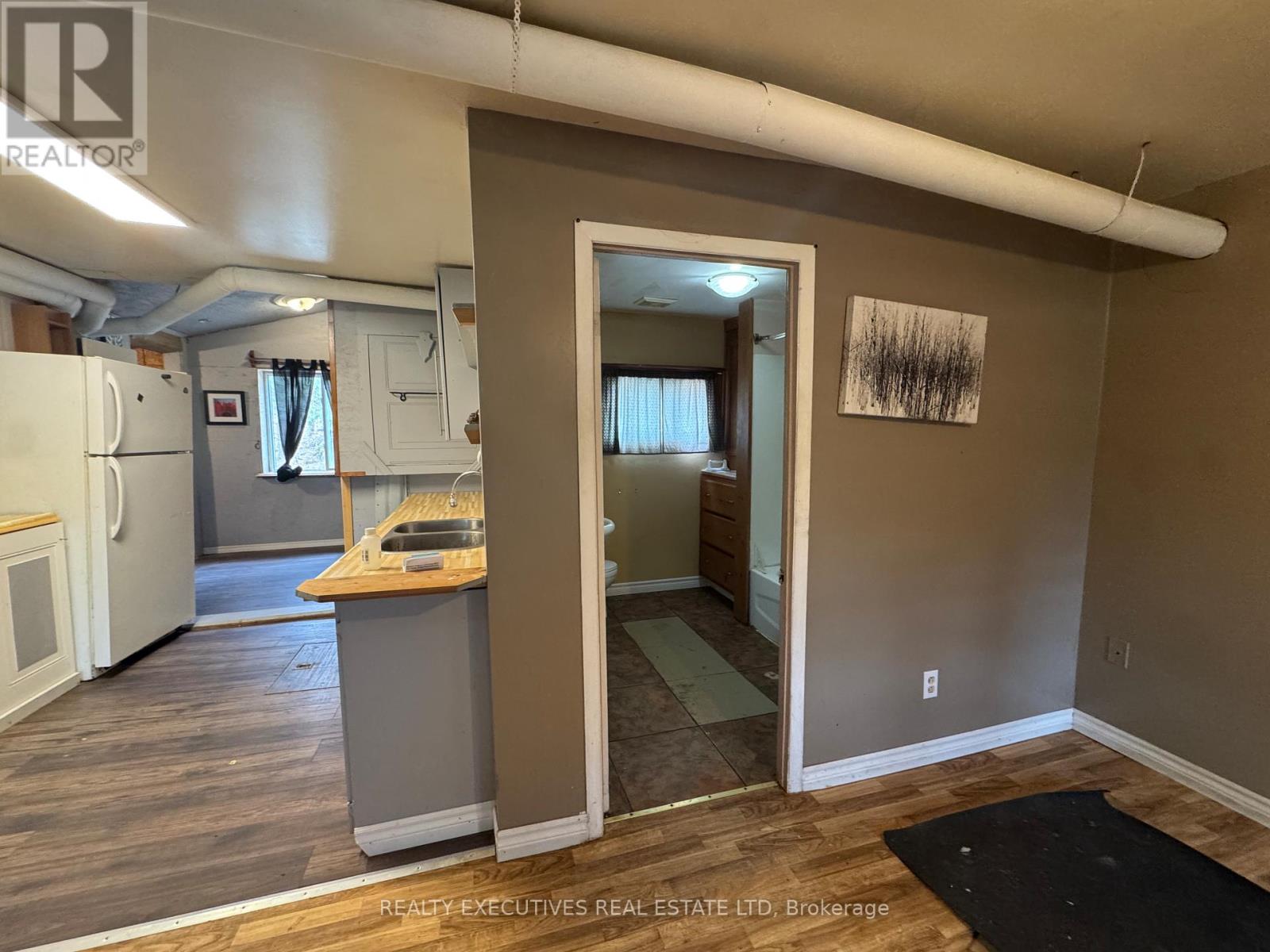10146 509 Road N Property Photo 13