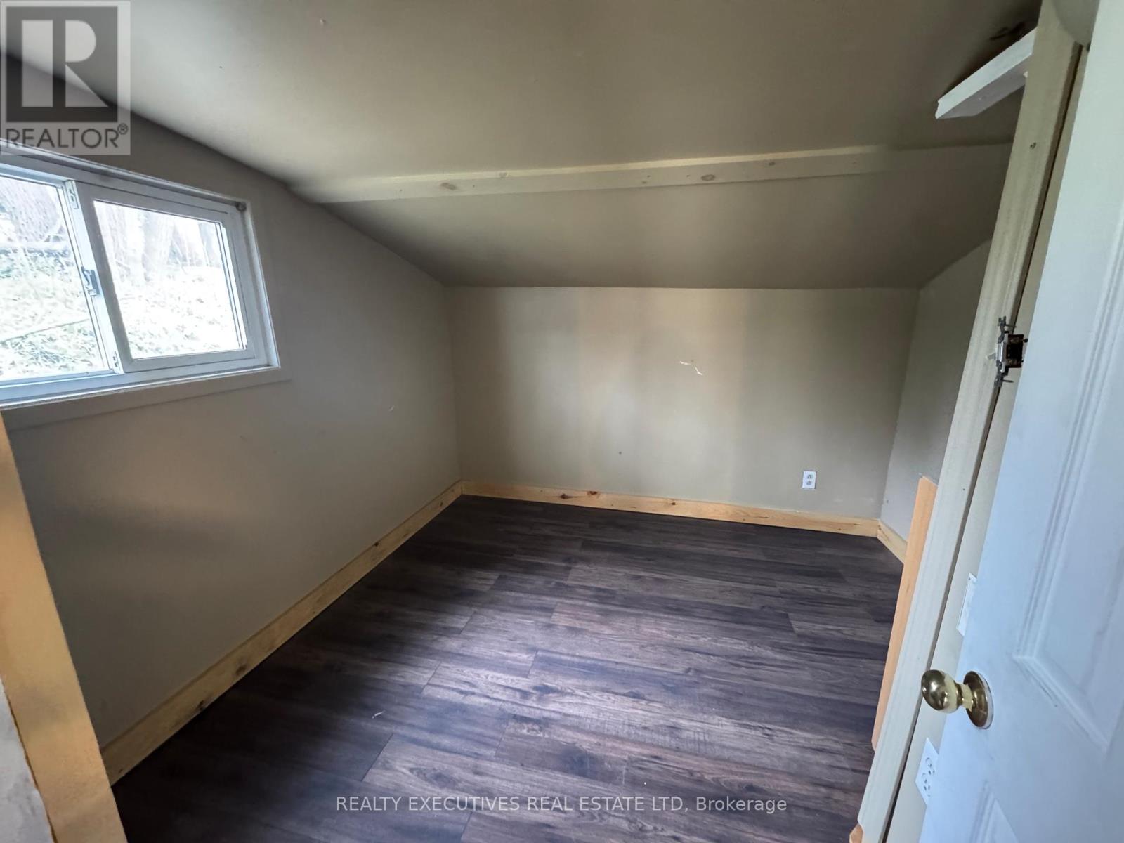 10146 509 Road N Property Photo 15