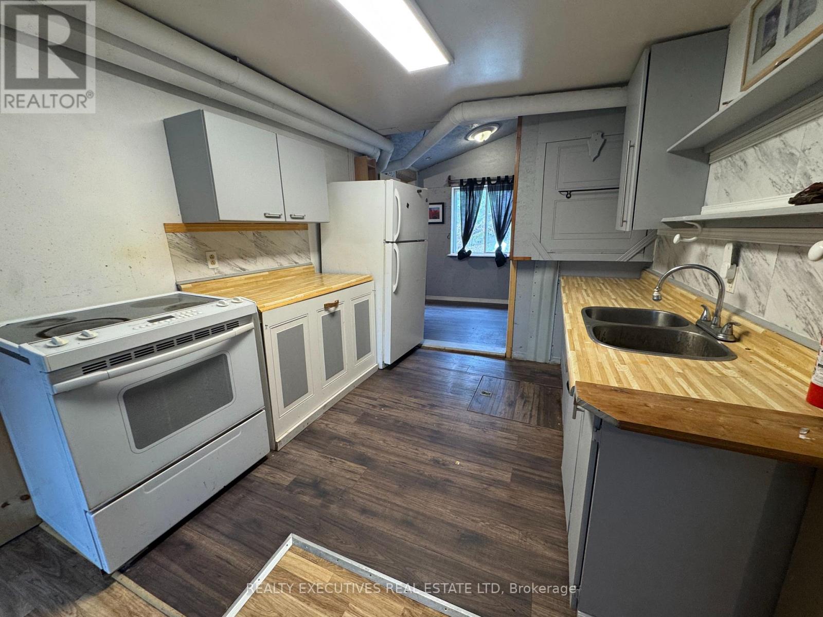 10146 509 Road N Property Photo 18