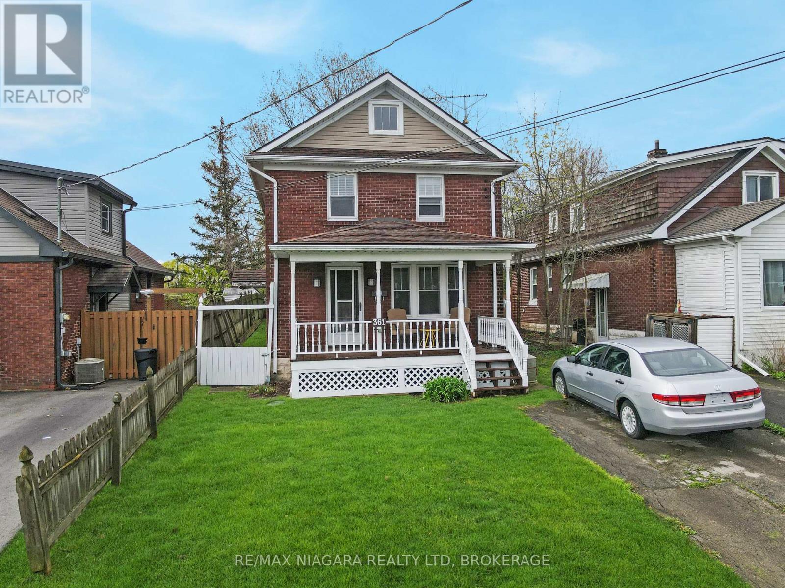 361 BOWEN ROAD