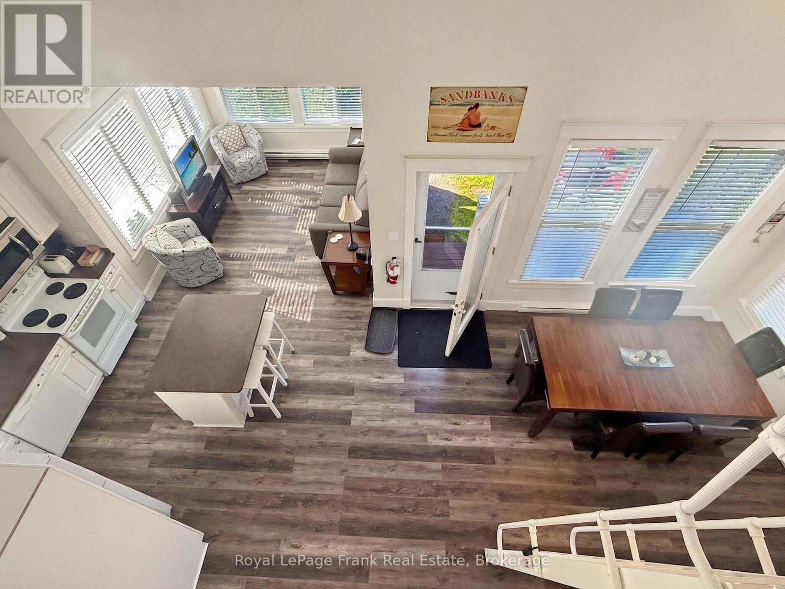 34 Meadow View Lane Property Photo 19