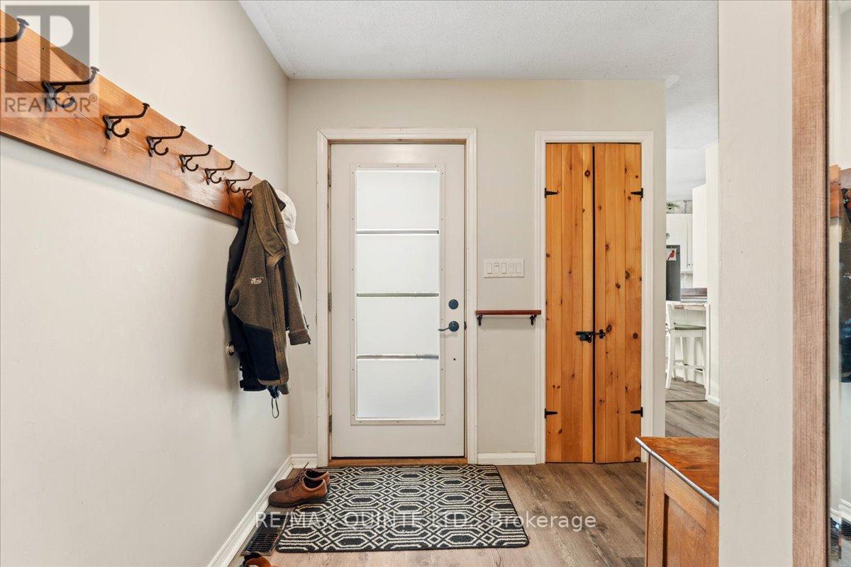 15775 Loyalist Parkway Property Photo 4
